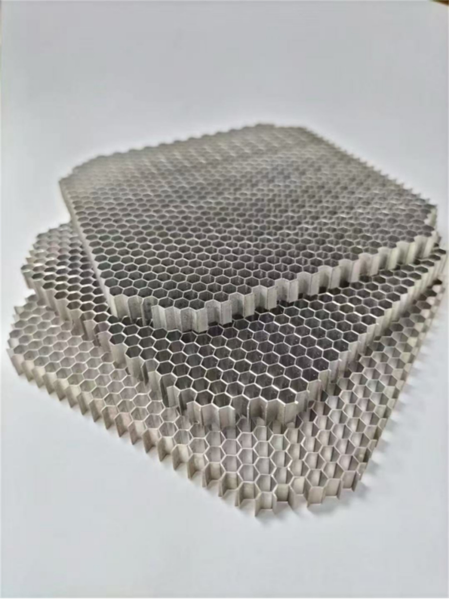 异形不锈钢蜂窝网