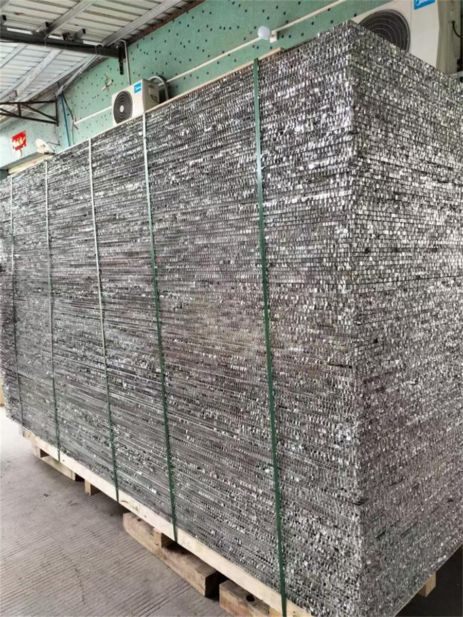铝蜂窝复合材料