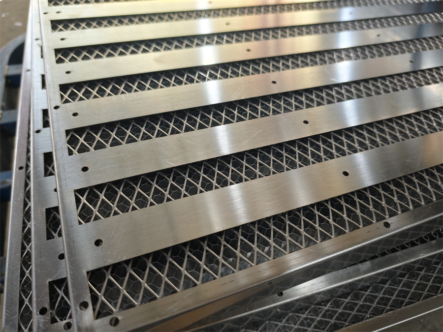 异形不锈钢蜂窝网